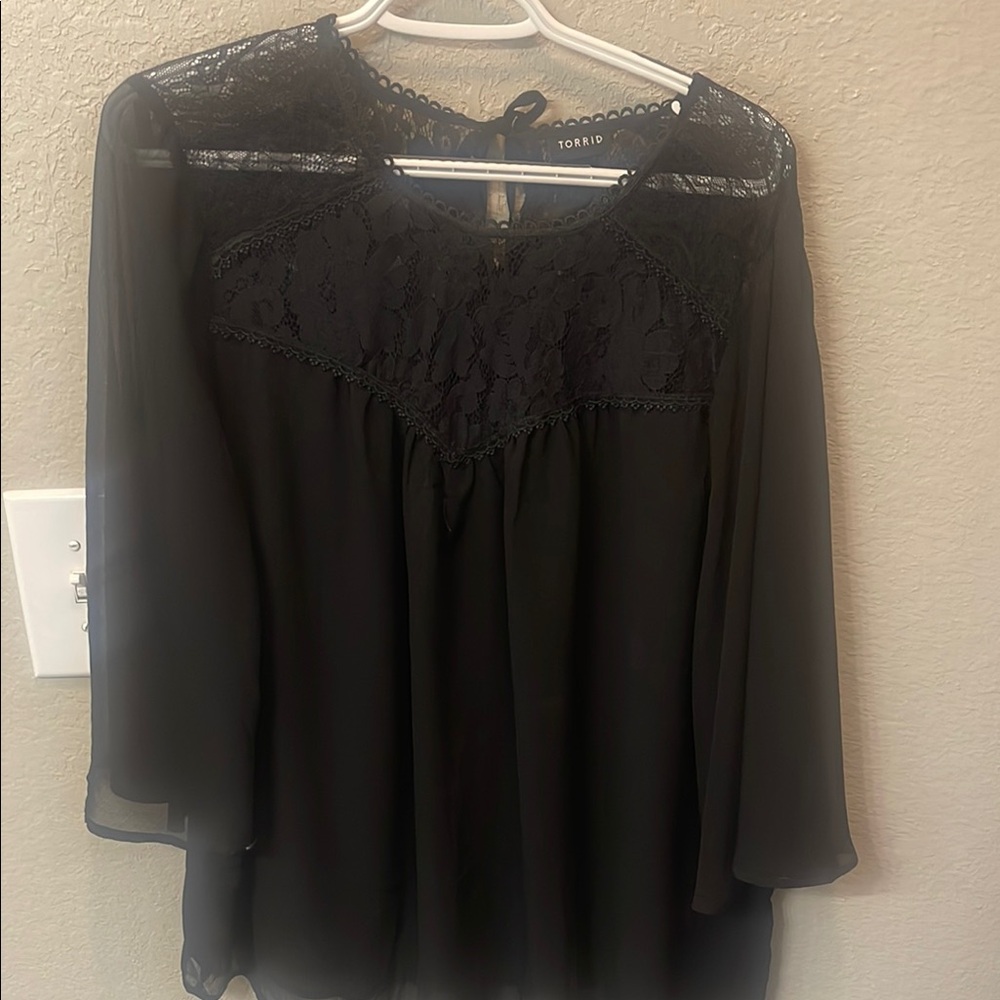 Torrid Black Lace 3/4 Sleeve Blouse Never Worn